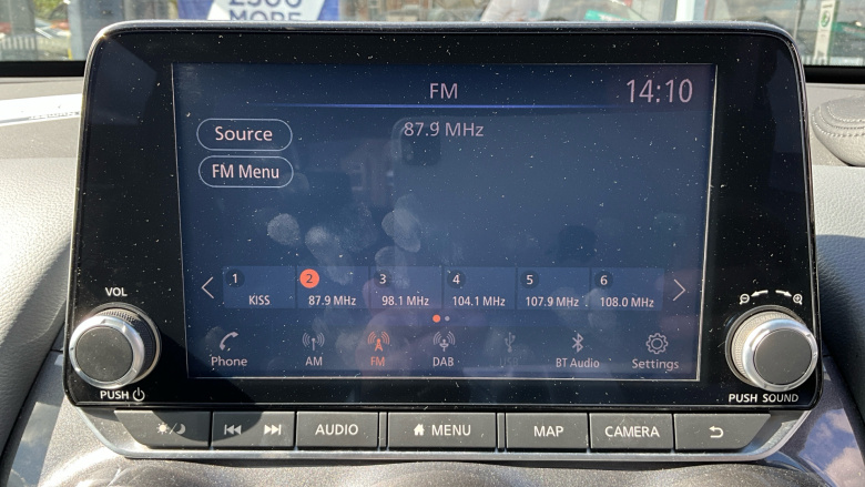 Nissan Juke 1.0 DiG-T 114 Tekna 5dr Petrol Hatchback